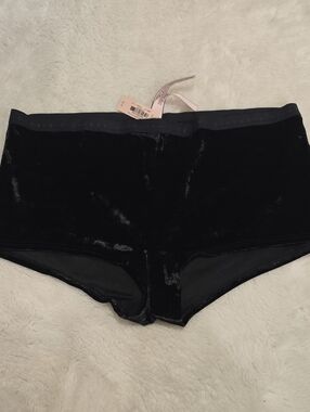 Victoria's Secret Black Velvet Boyshorts